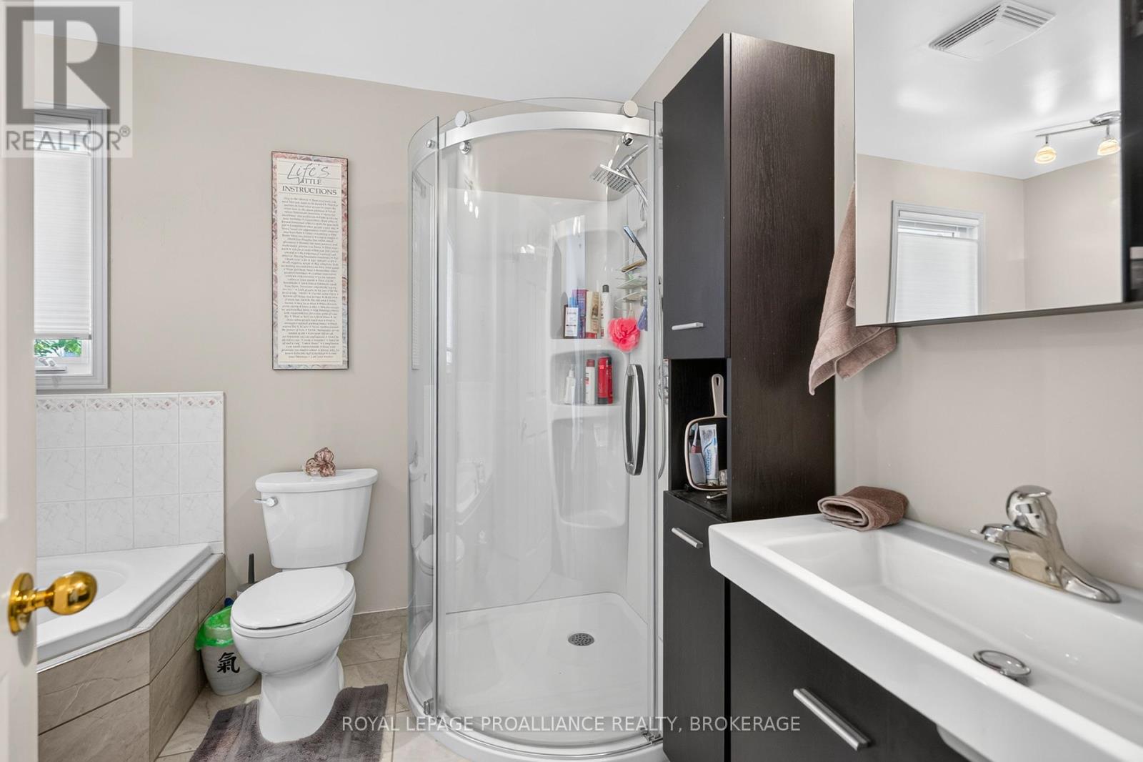 412 MALABAR DRIVE - Image 23