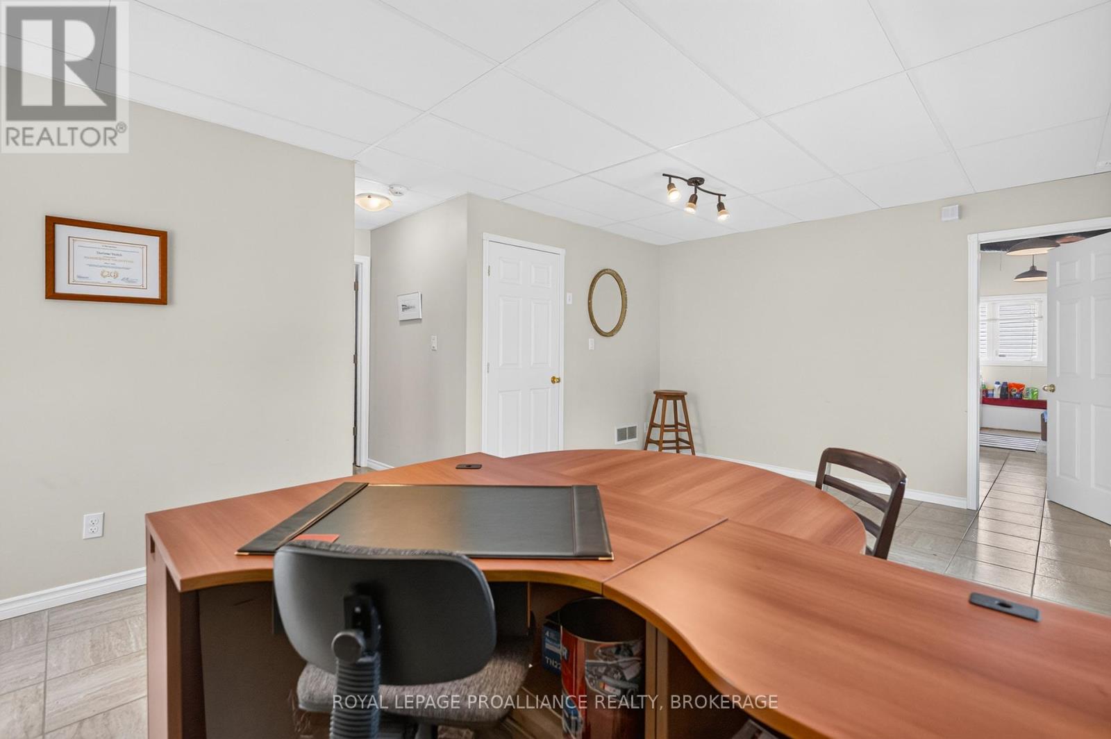 412 MALABAR DRIVE - Image 27