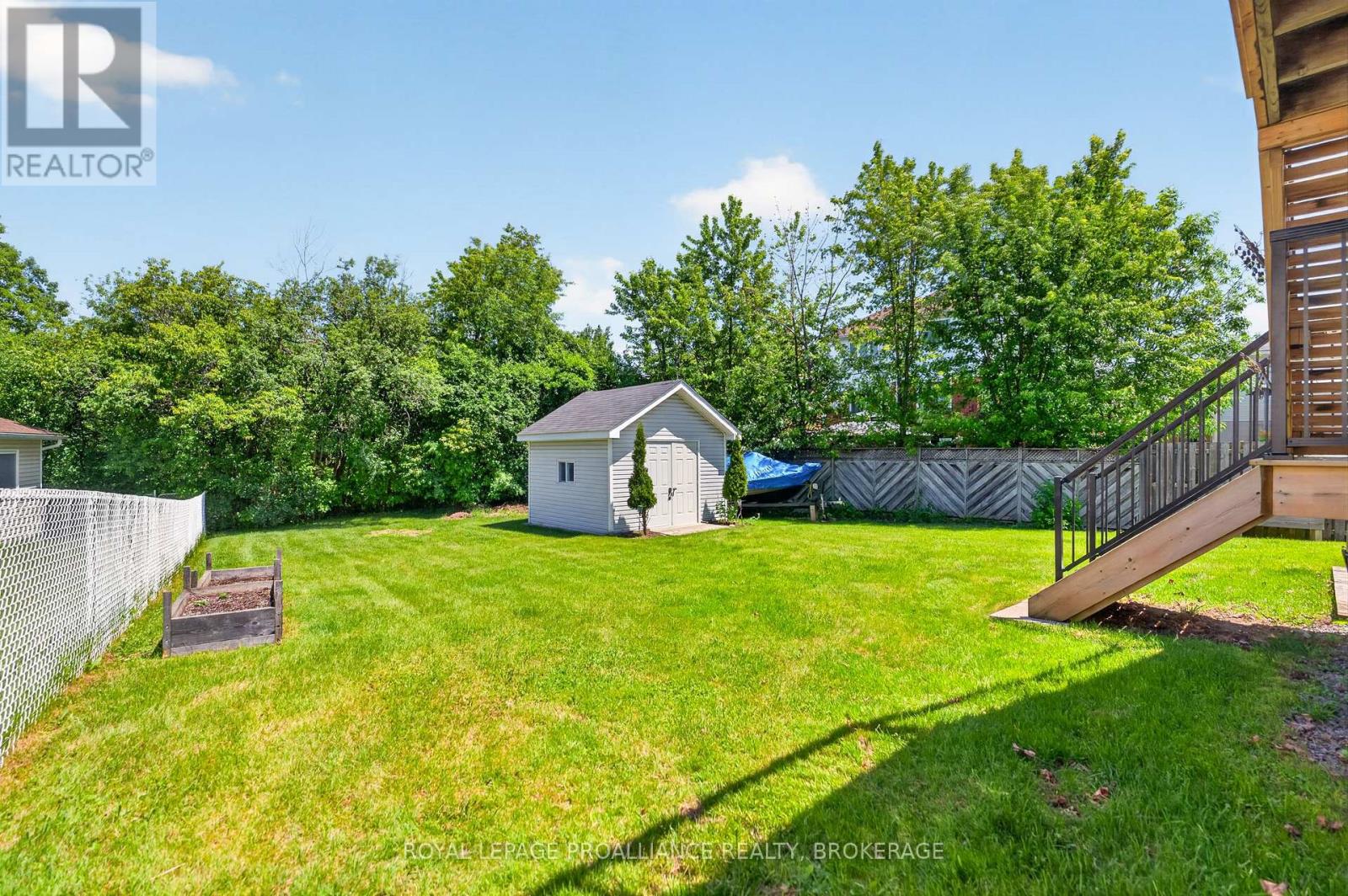 412 MALABAR DRIVE - Image 32