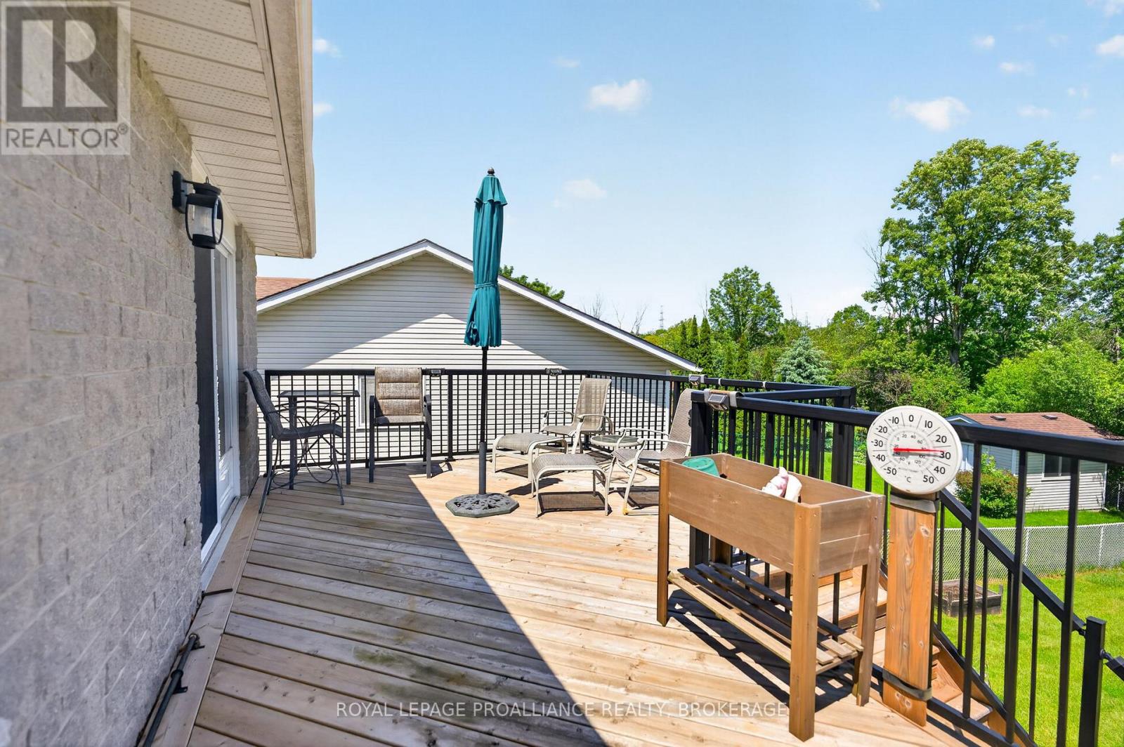 412 MALABAR DRIVE - Image 36