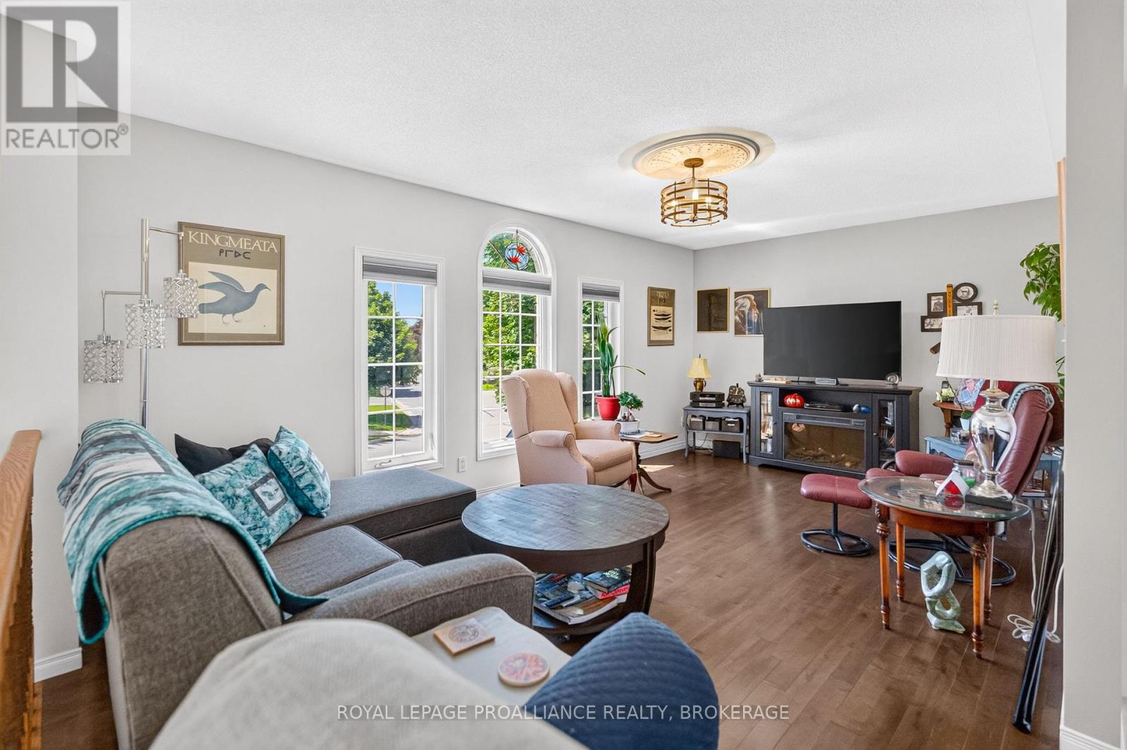 412 MALABAR DRIVE - Image 6