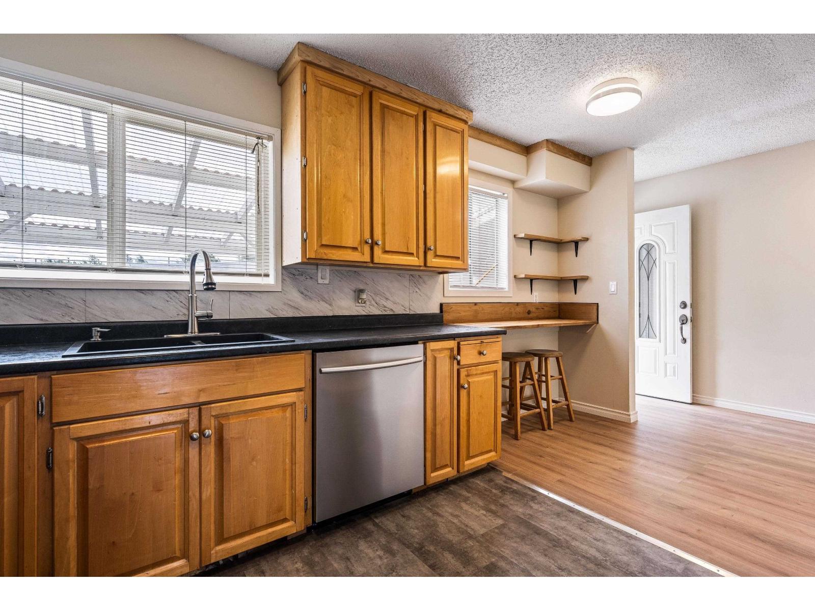 34 45215 WOLFE ROAD, Chilliwack Proper West, Chilliwack