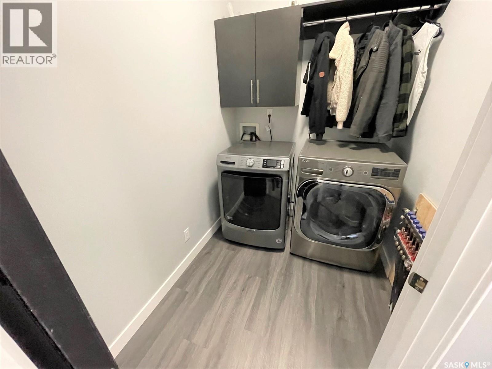 701 Bay STREET - 20