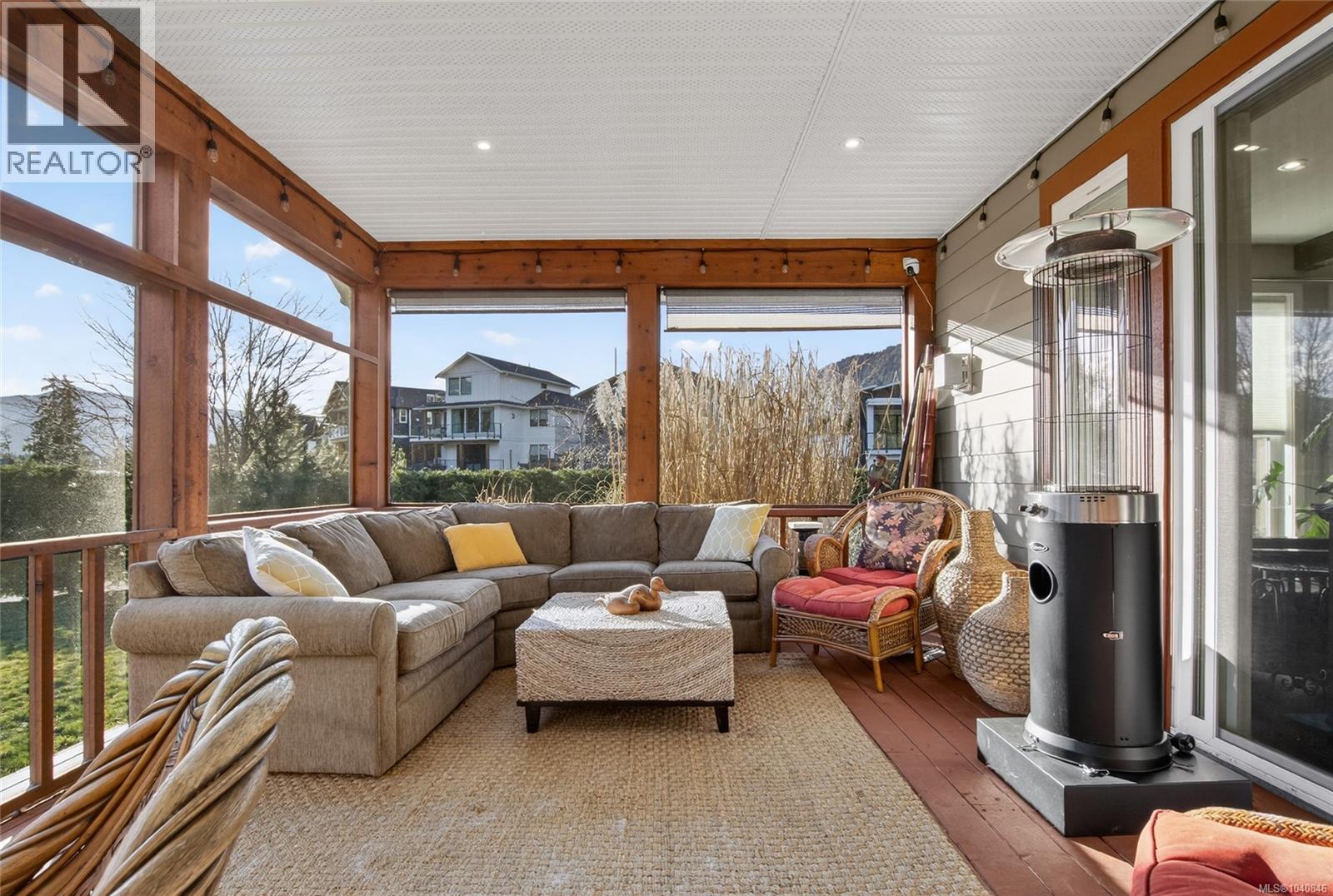 7284 Lakefront Dr - 16