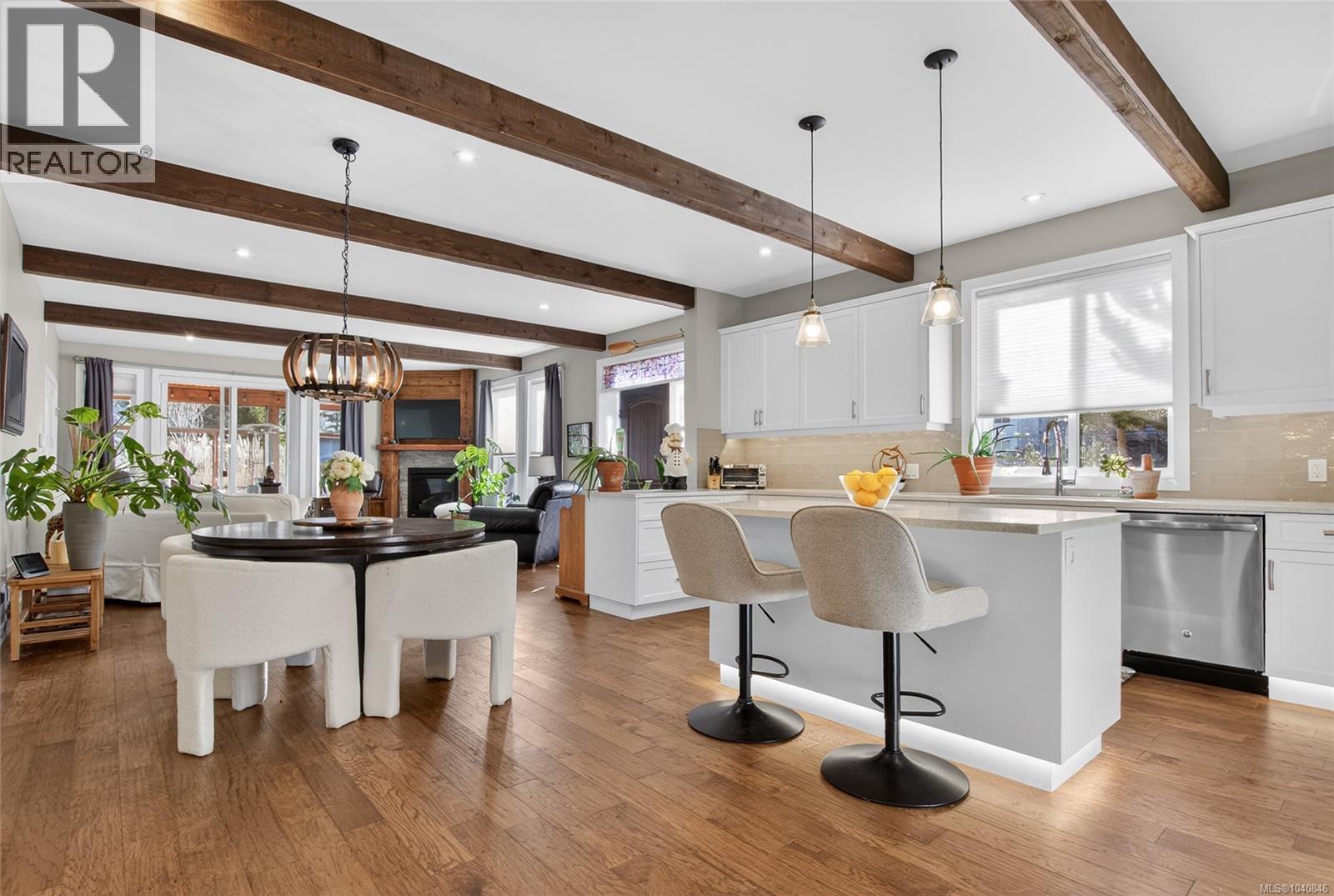 7284 Lakefront Dr - 34
