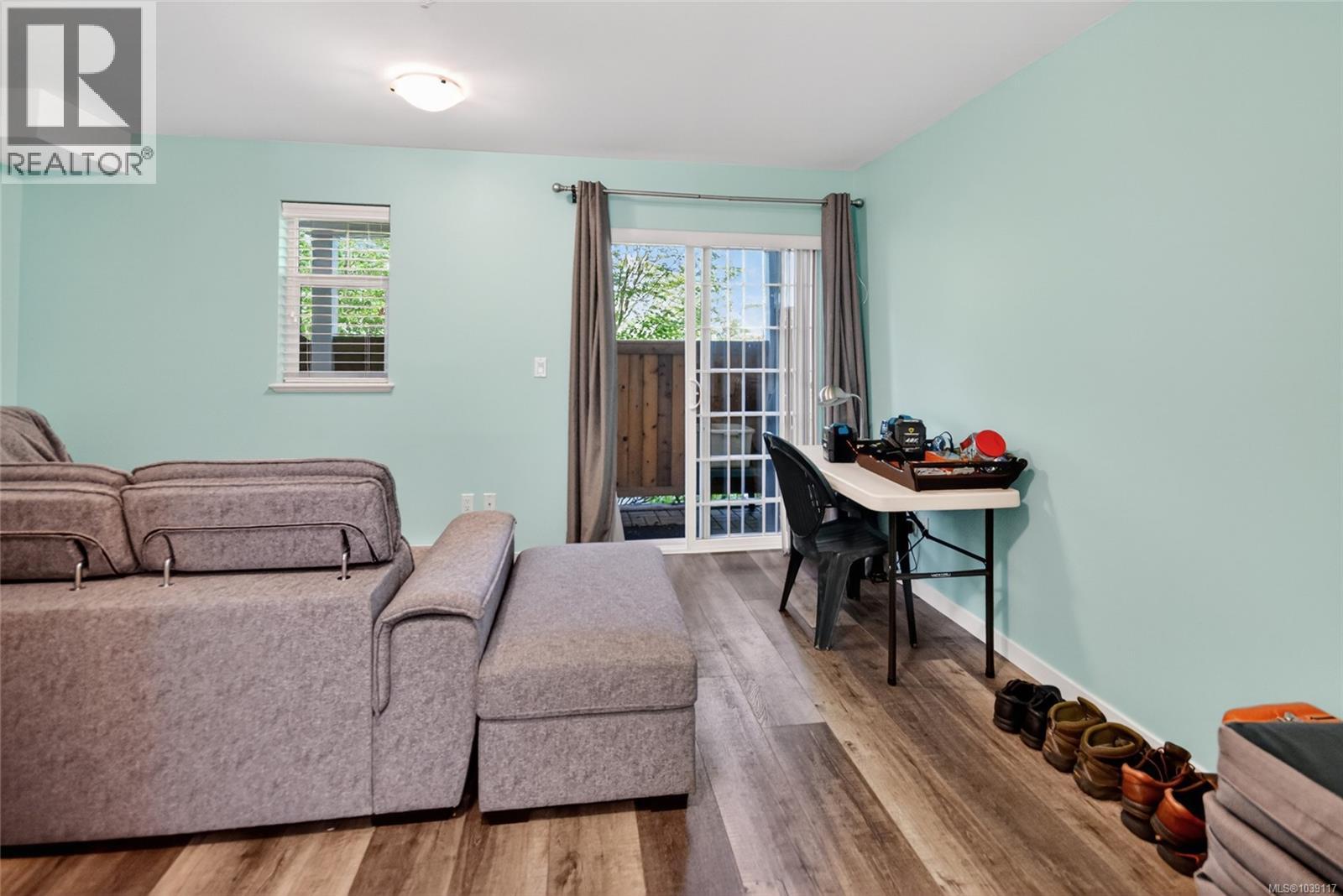 109 50 Mill St, Nanaimo