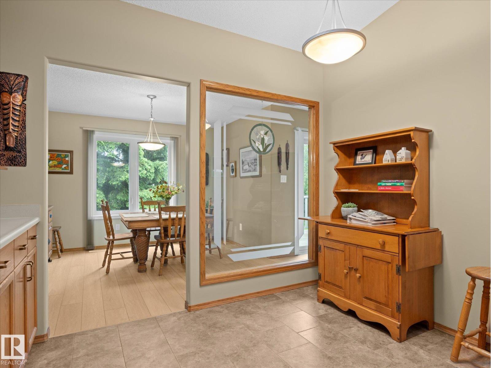 #18 57A ERIN RIDGE DR - 14