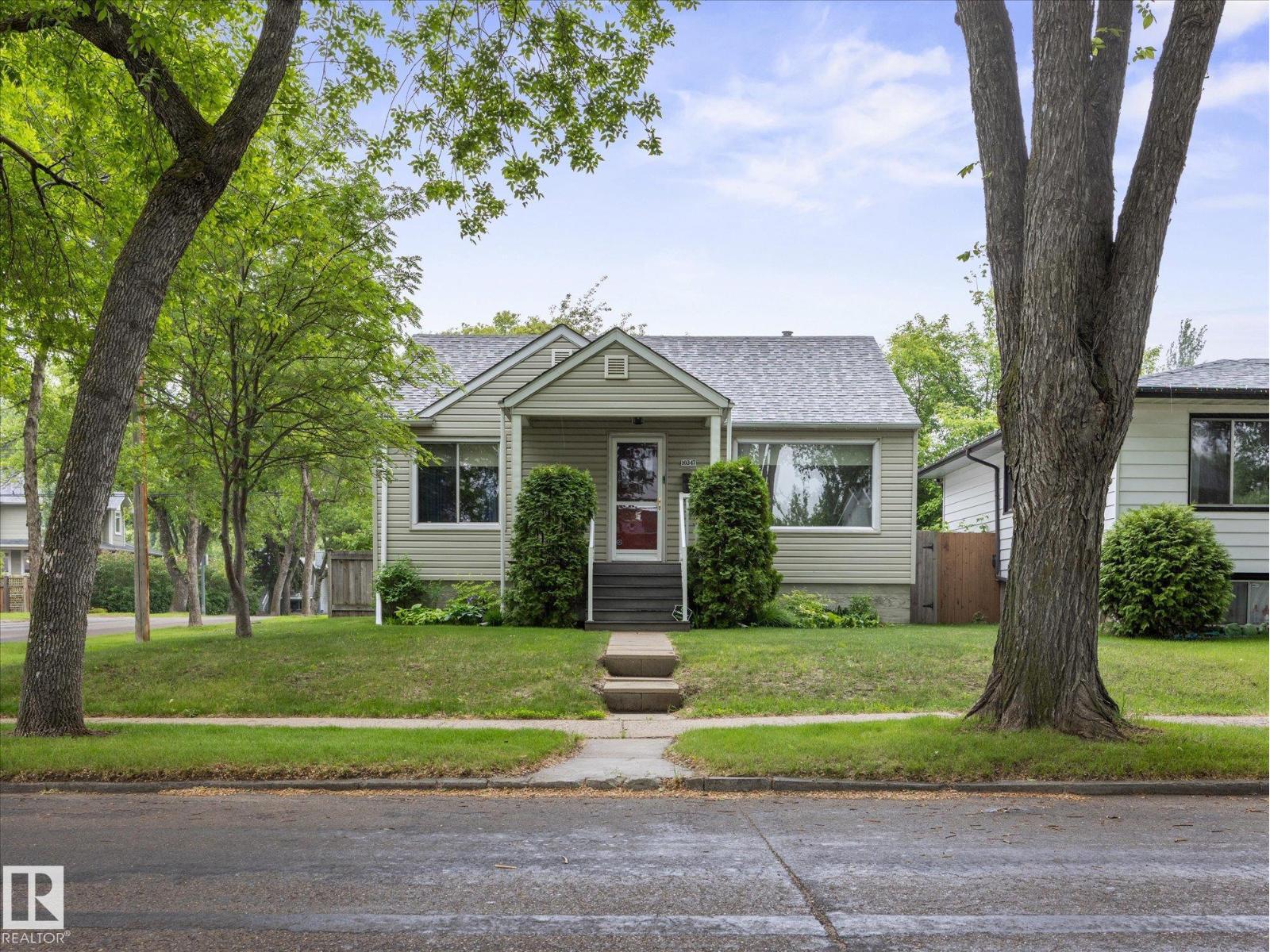 10347 83 ST NW - photo 2