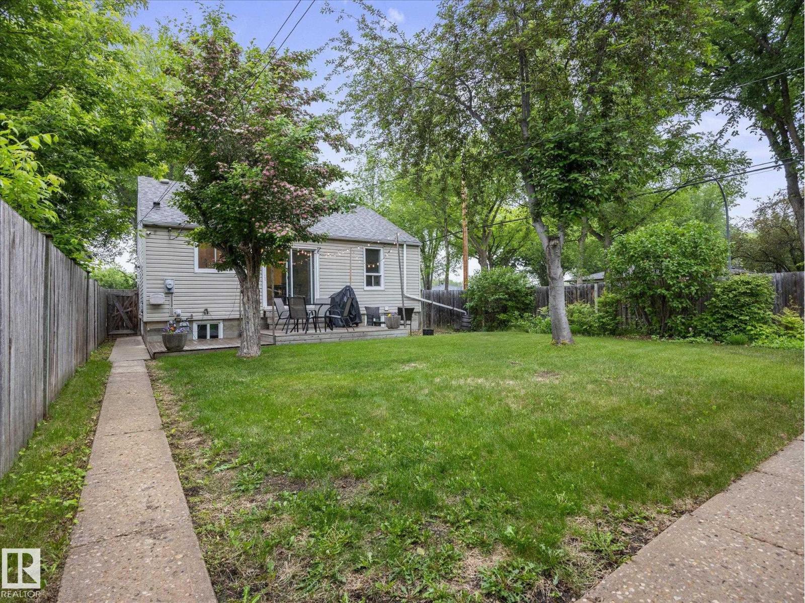10347 83 ST NW — photo 30