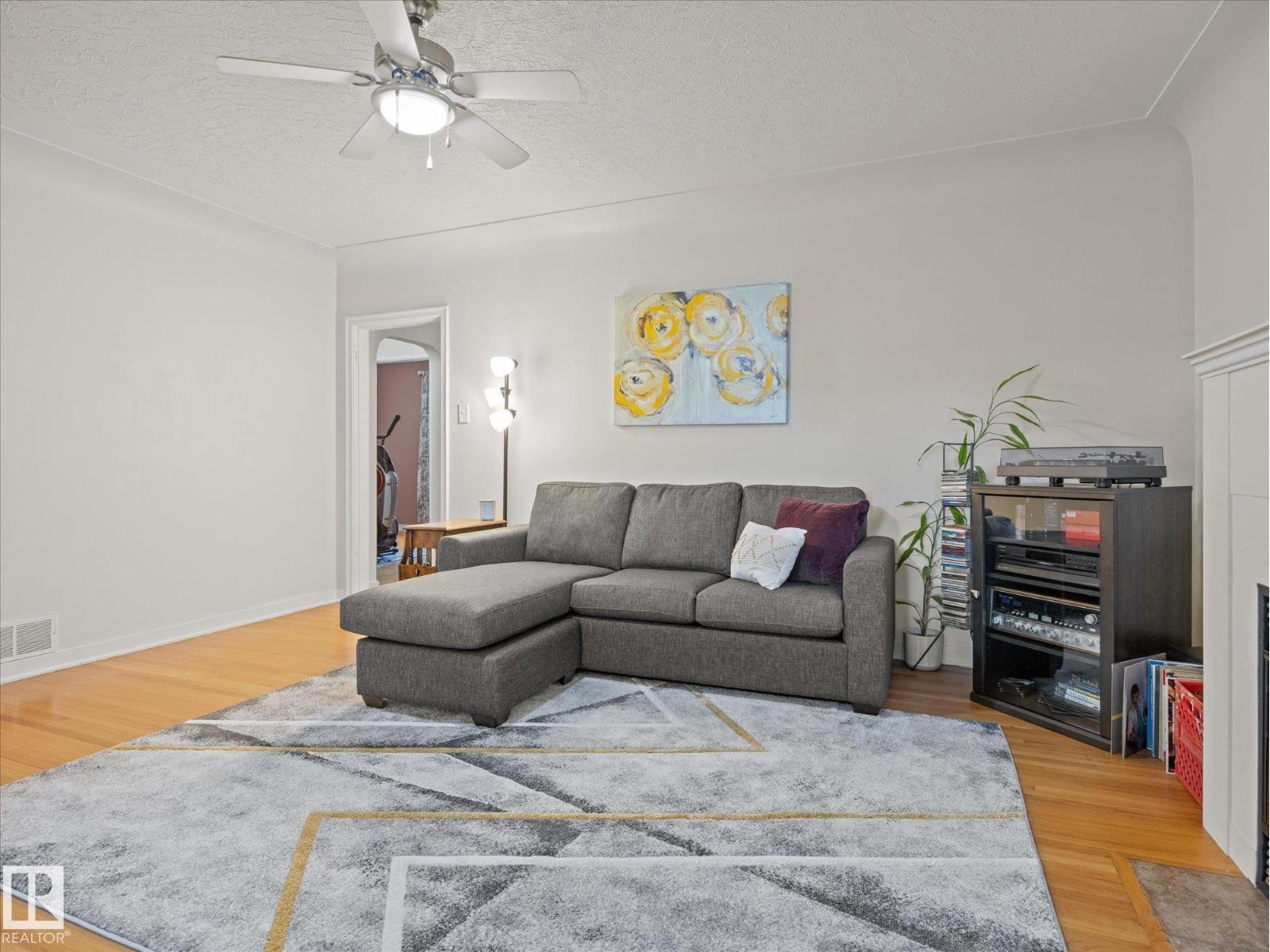 10347 83 ST NW — photo 7