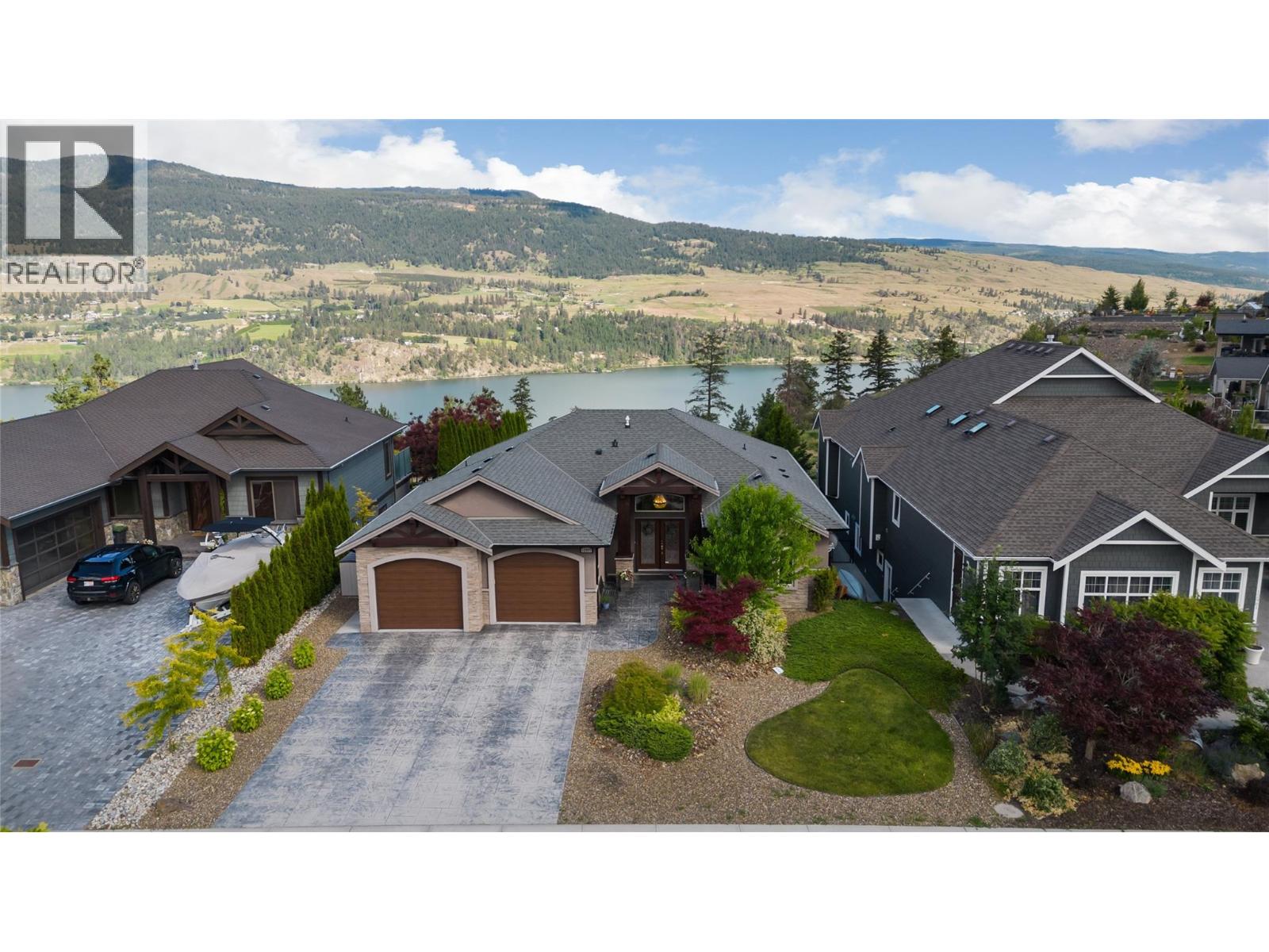  12977 East Ridge Drive, Lake Country