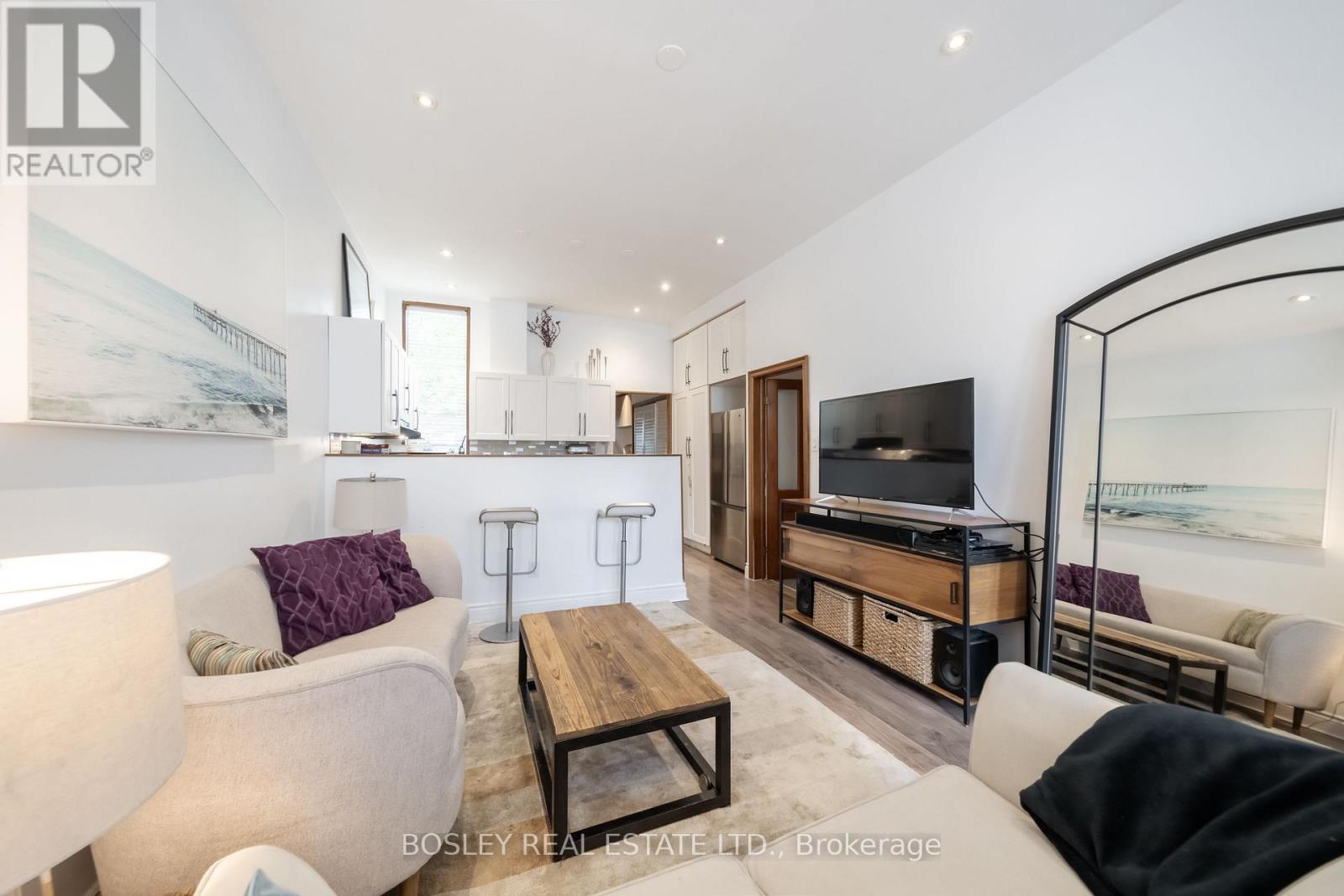 123 HAMILTON STREET - 27