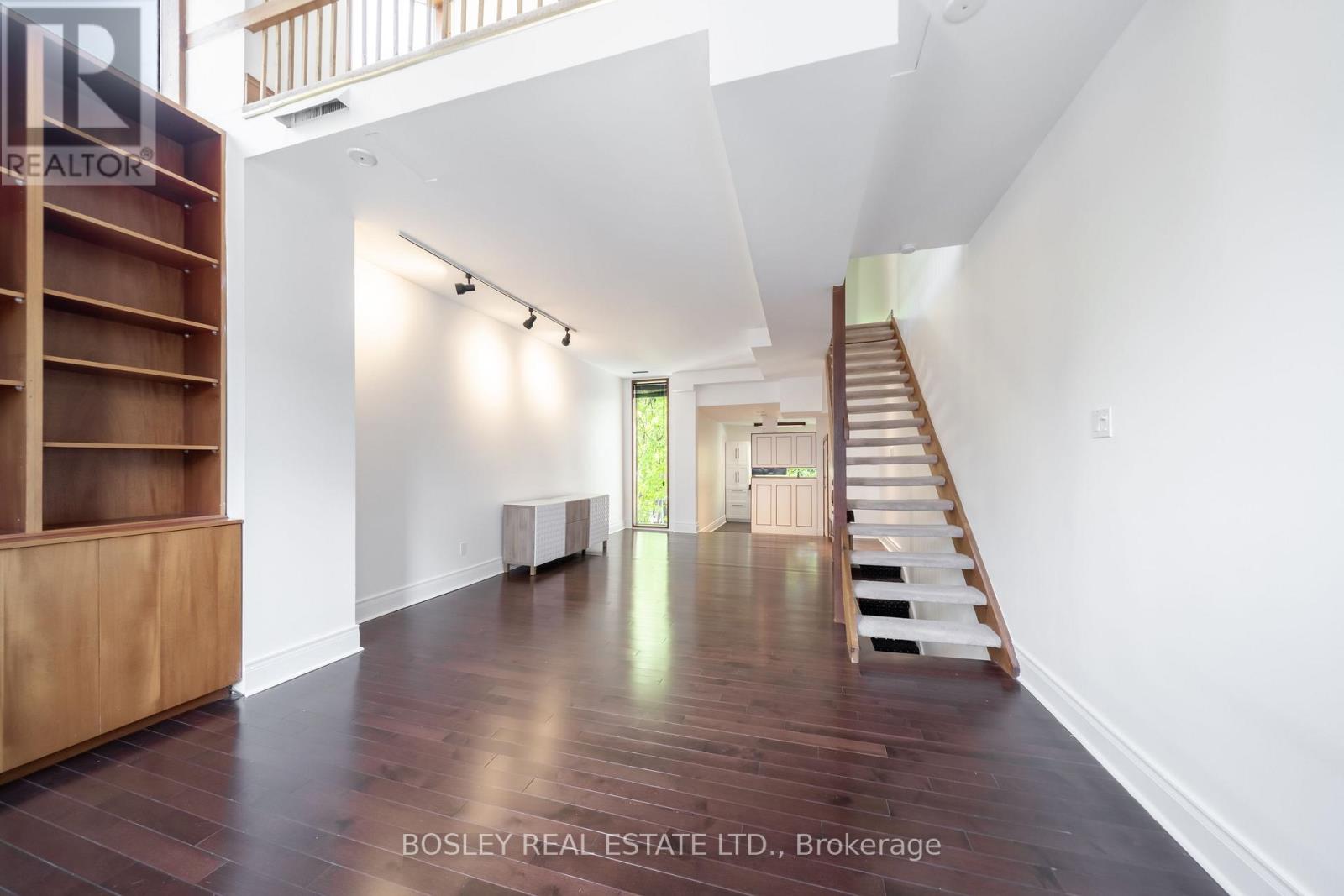123 HAMILTON STREET - 6