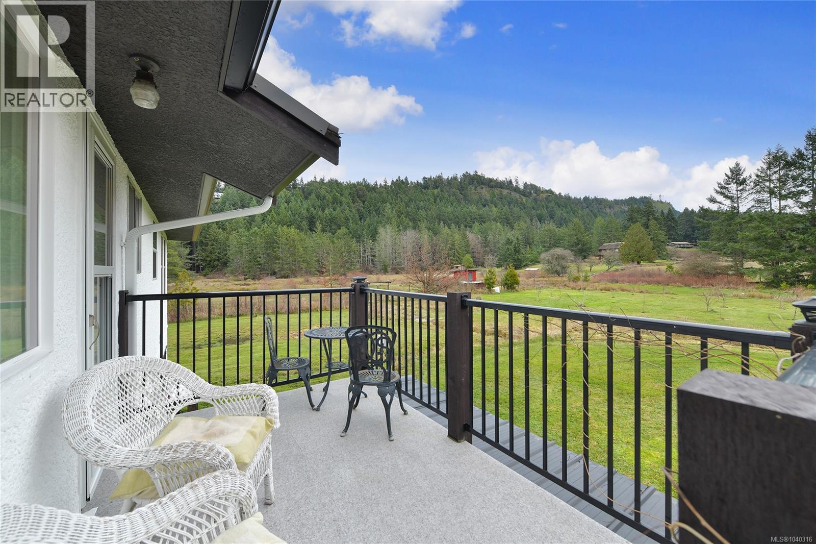 300 Wood Dale Dr - Image 22