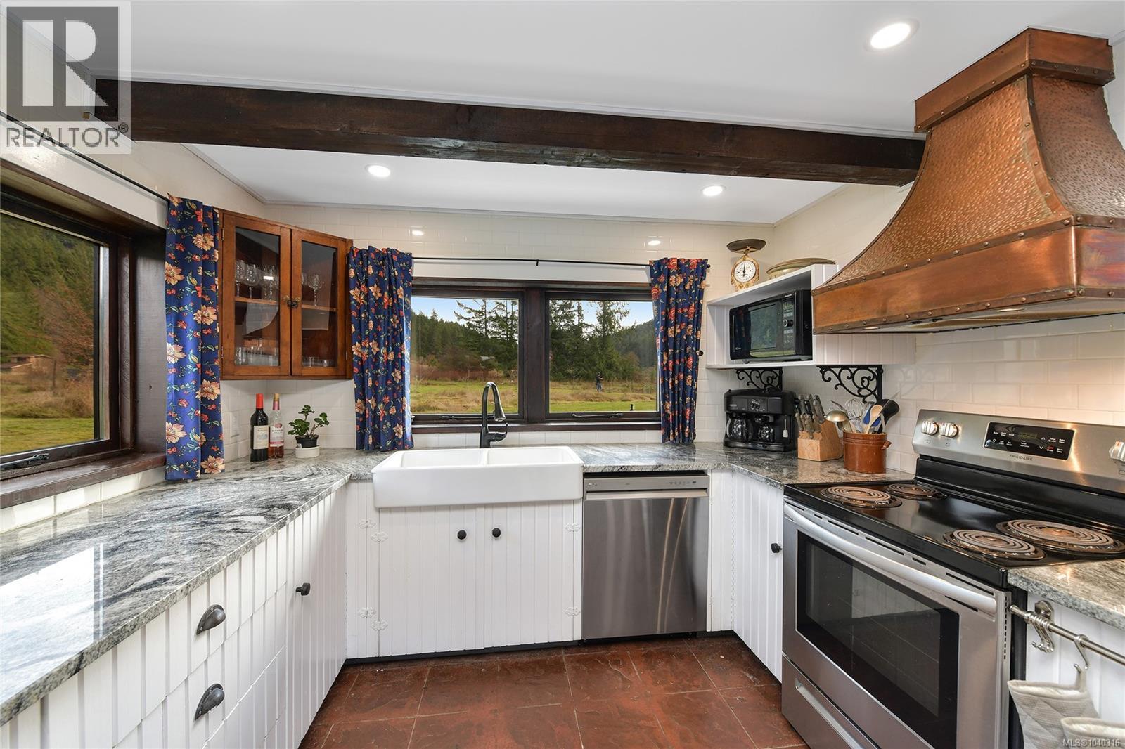 300 Wood Dale Dr - Image 49