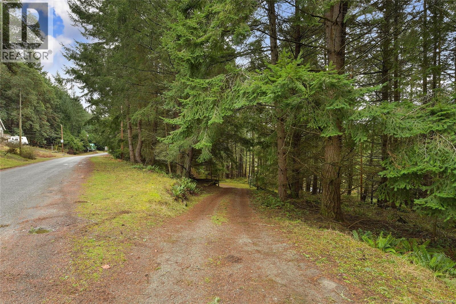 300 Wood Dale Dr - 54