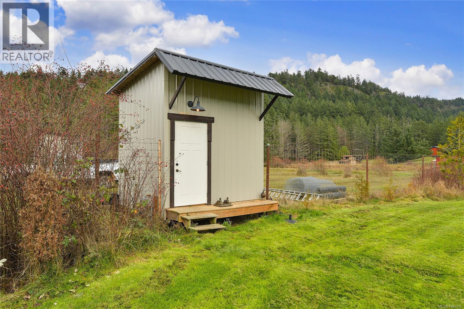 300 Wood Dale Dr - Image 59