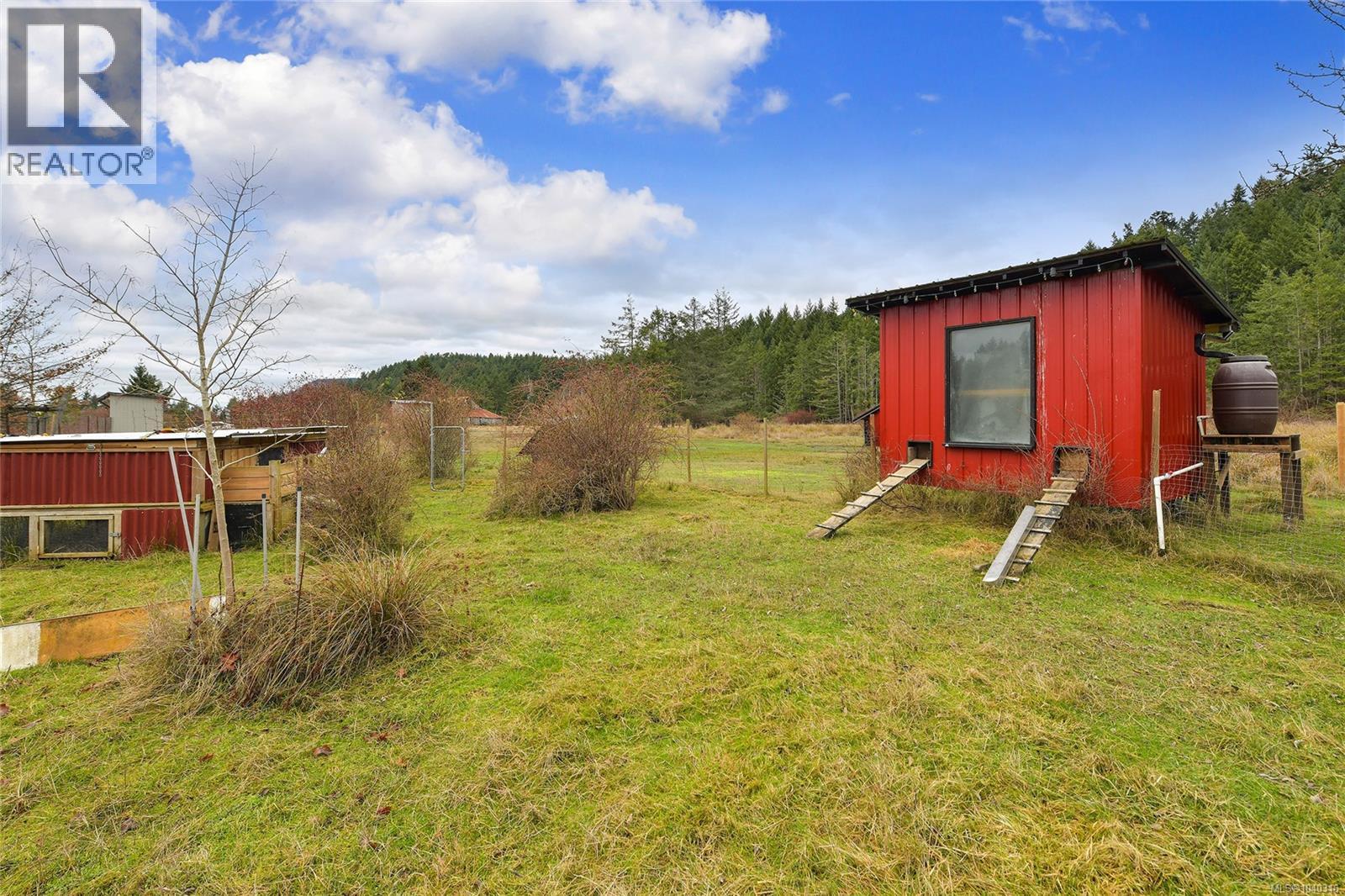 300 Wood Dale Dr - Image 63