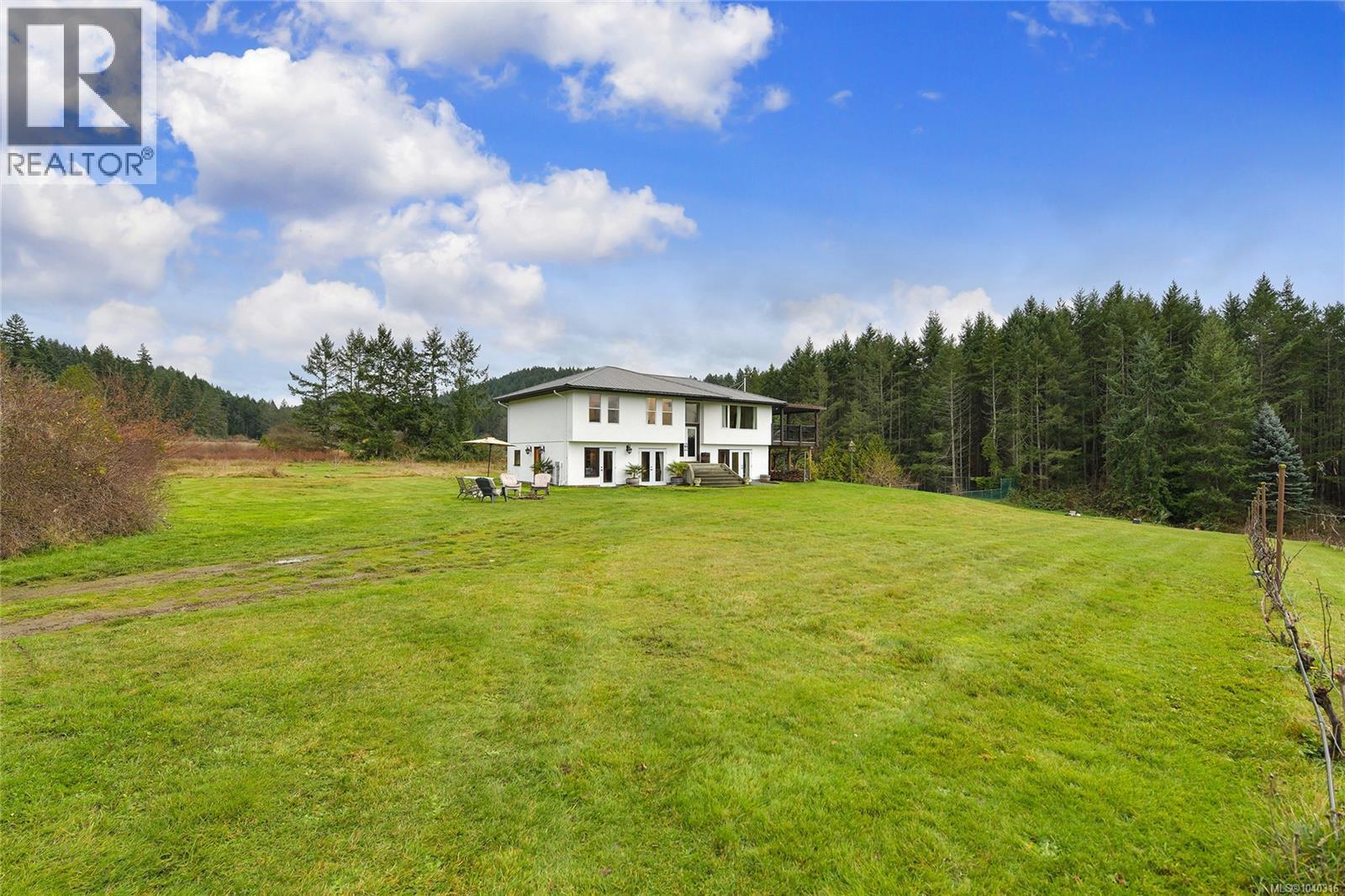 300 Wood Dale Dr - 77