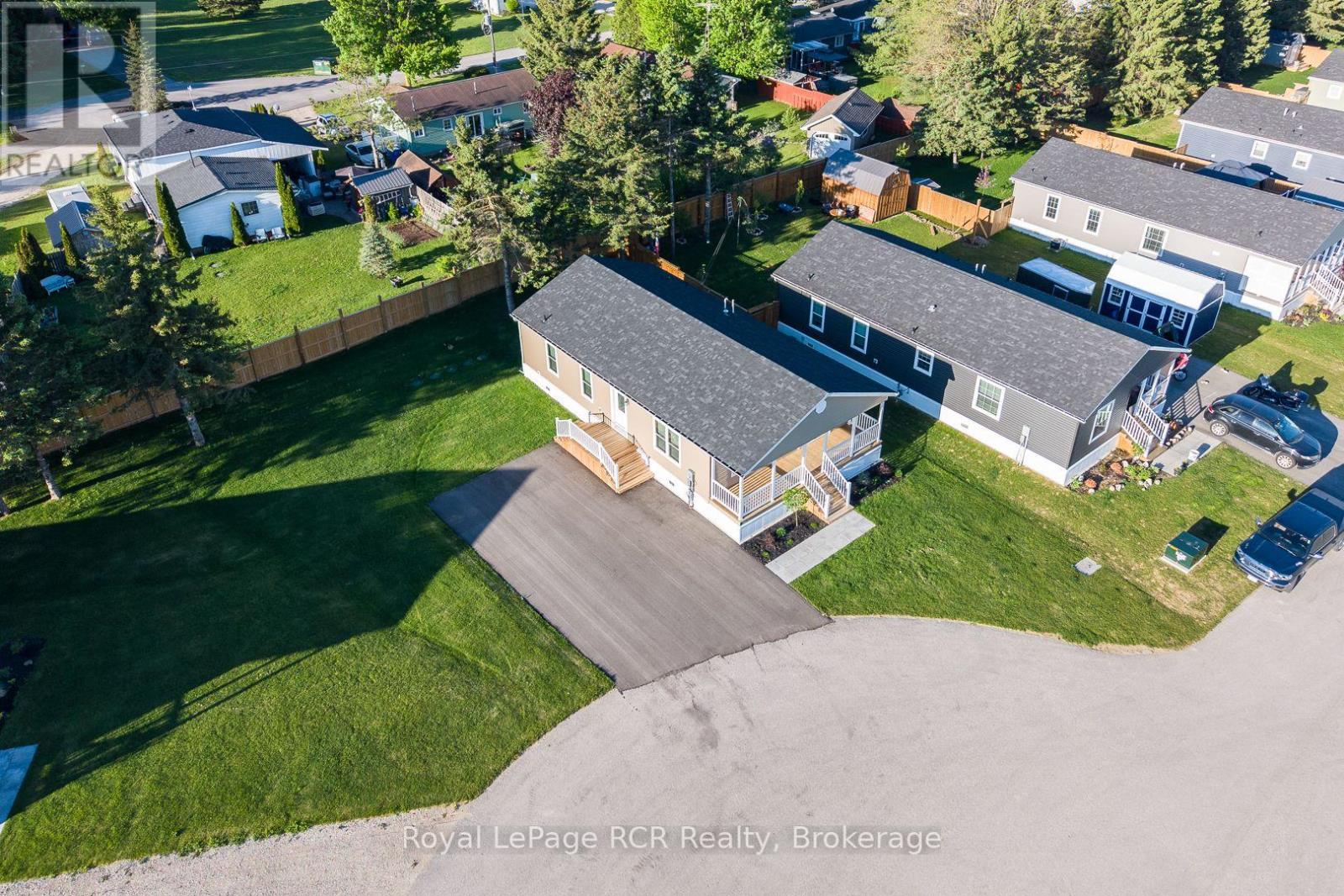 210 SPRUCE DRIVE - 5
