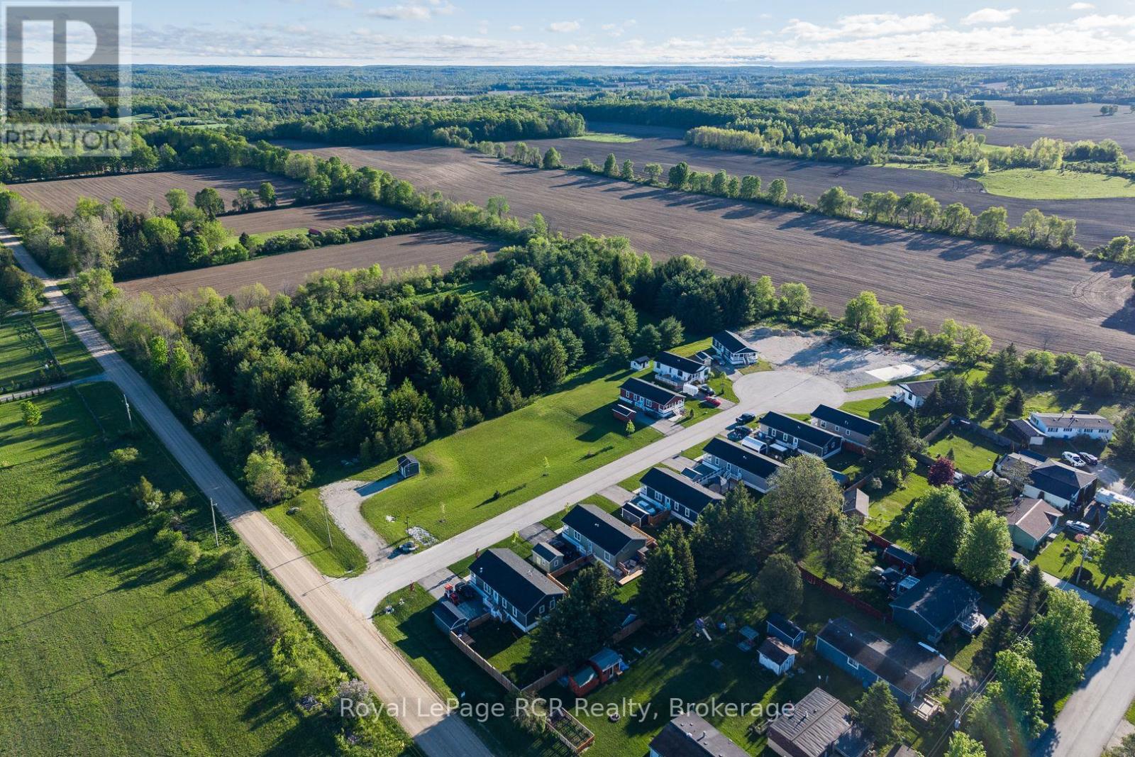 210 SPRUCE DRIVE - 4