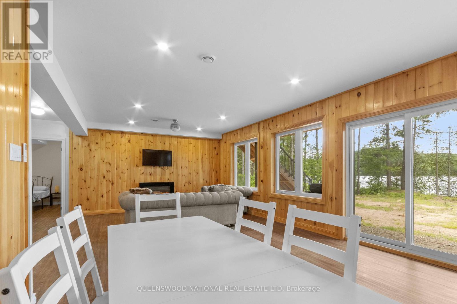 227 GRUNWALD ROAD - 42