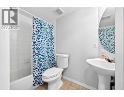 332, 369 Rocky Vista Park NW - photo 12