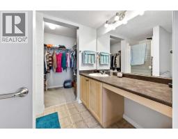 332, 369 Rocky Vista Park NW - photo 14