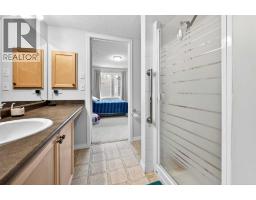 332, 369 Rocky Vista Park NW - photo 15