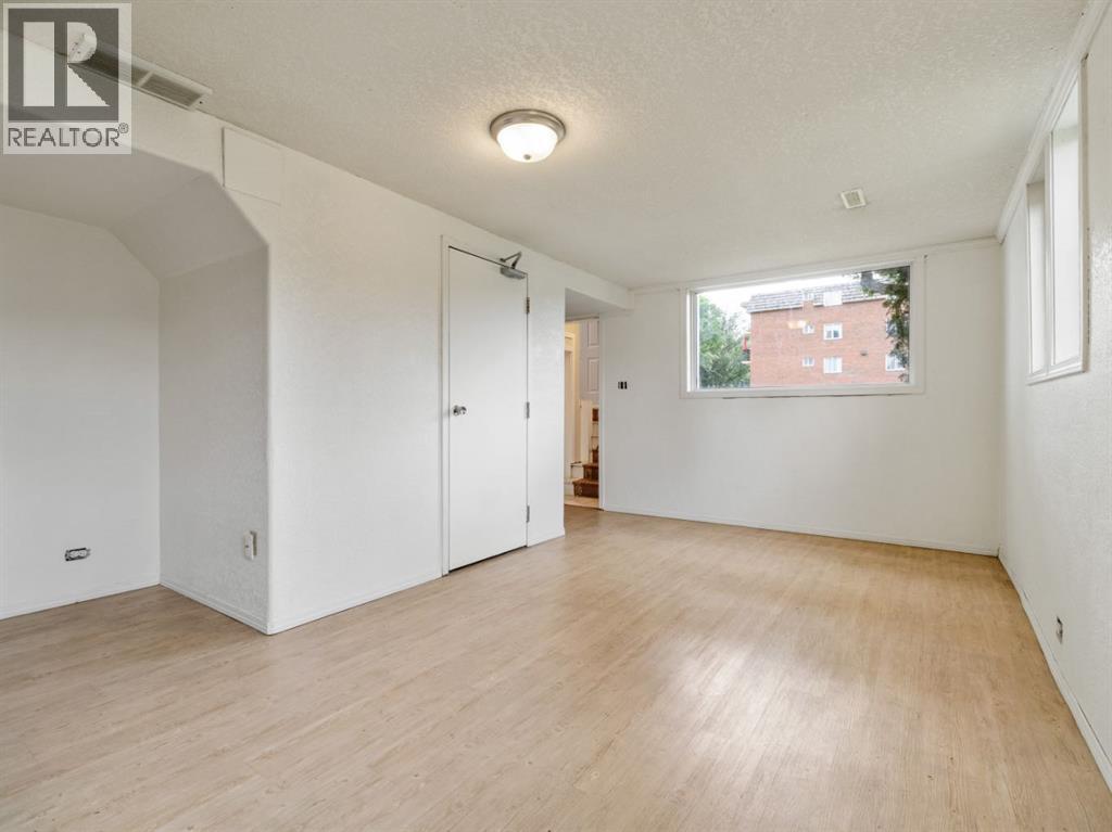 803 6 Street S — photo 19