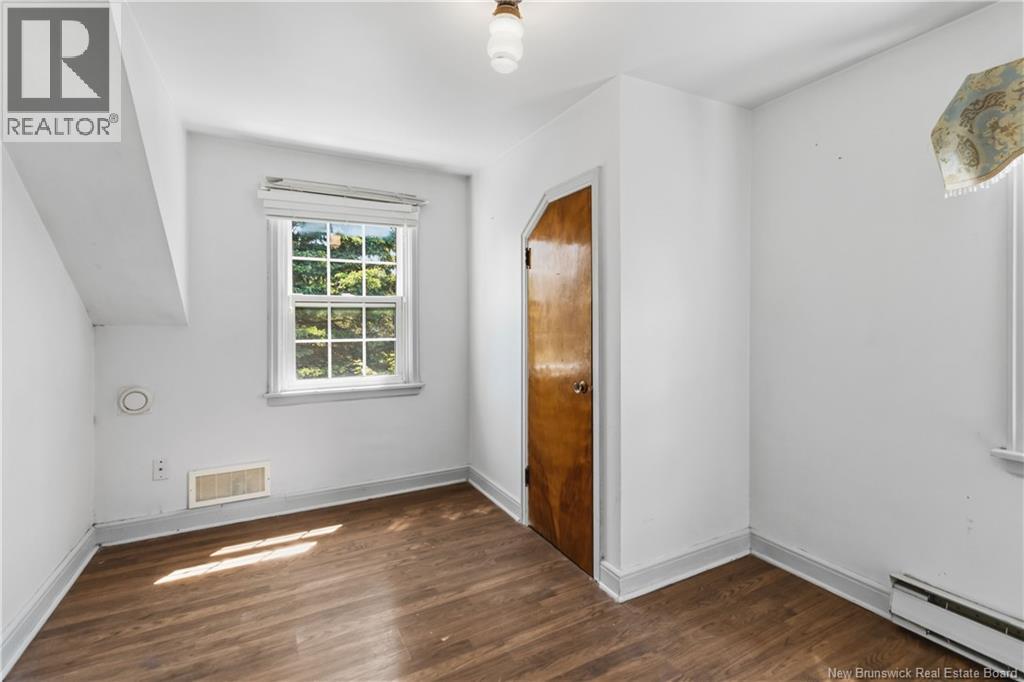 209 Broadway Street - 21