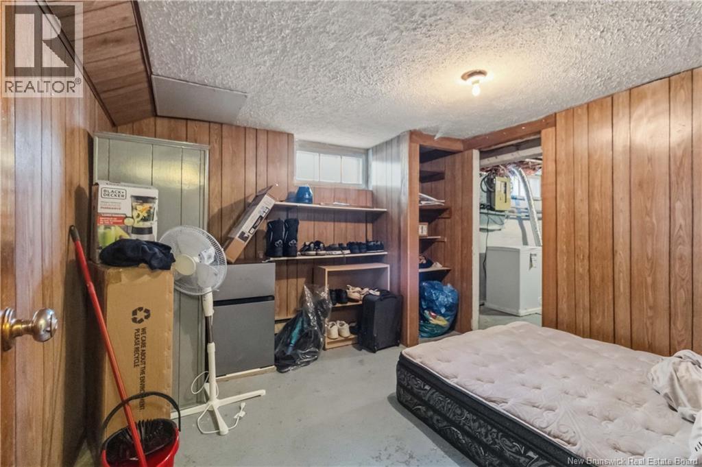 209 Broadway Street - 25