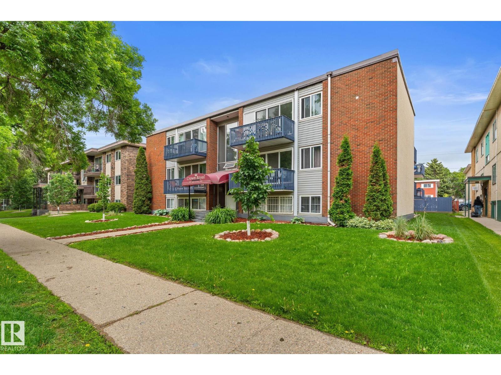 #102 10225 114 ST NW - photo 2