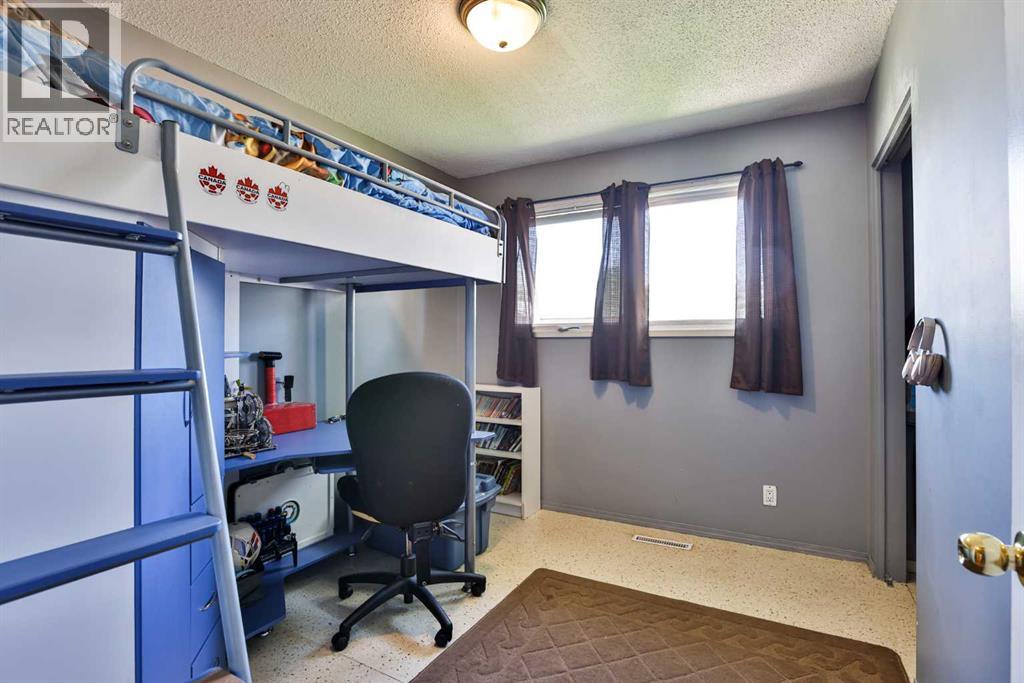 2700 12 Avenue N - 9