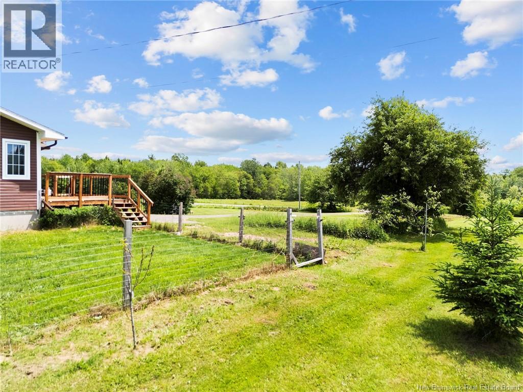989 Cumberland Point Road - Image 32