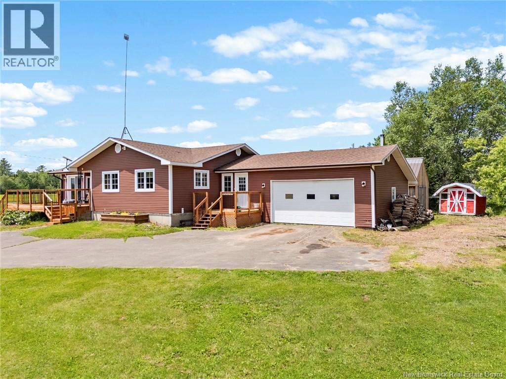 989 Cumberland Point Road - Image 34