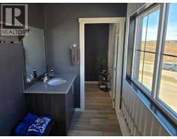 301, 5 River Heights Drive, Cochrane, AB T4C0N8 Photo 9
