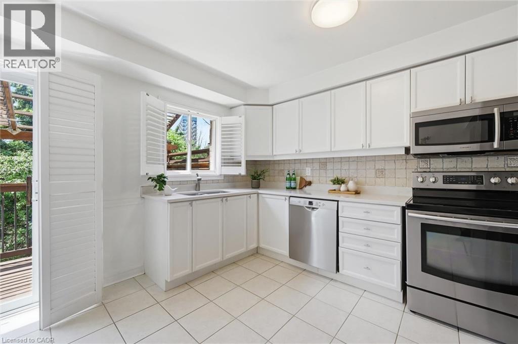 2420 RAVINEBROOK Crescent - 13