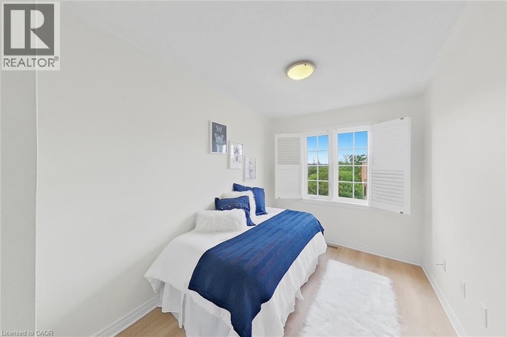 2420 RAVINEBROOK Crescent - 30