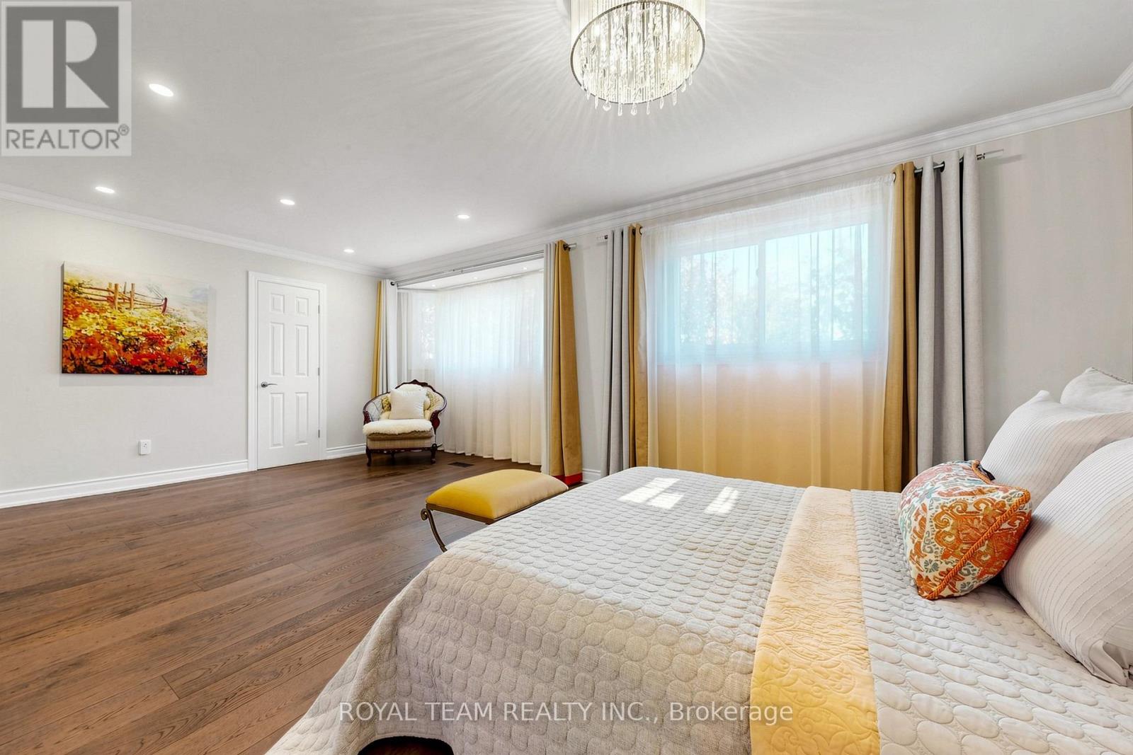 87 MCCALLUM DRIVE - 23