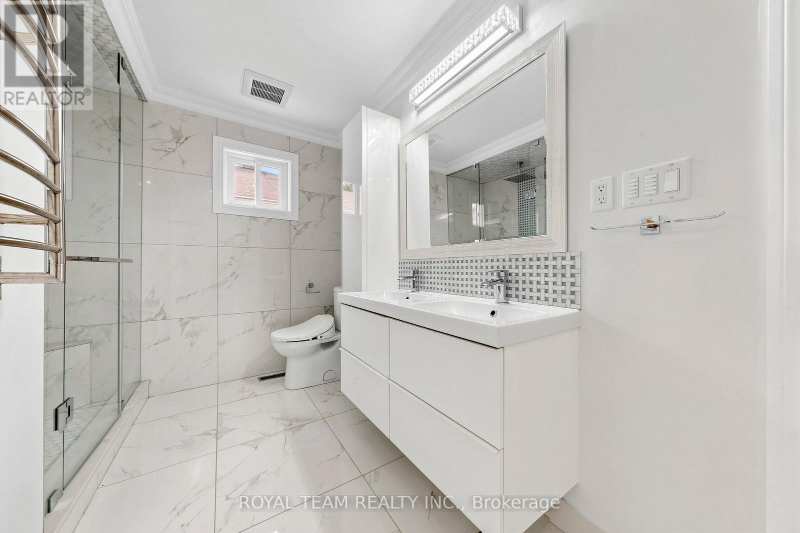 87 MCCALLUM DRIVE - 31
