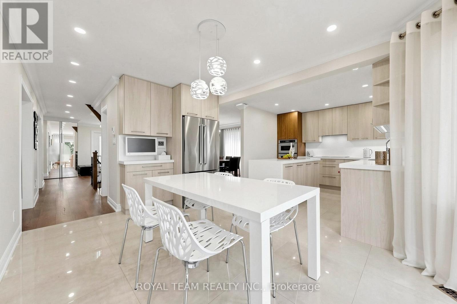 87 MCCALLUM DRIVE - 14