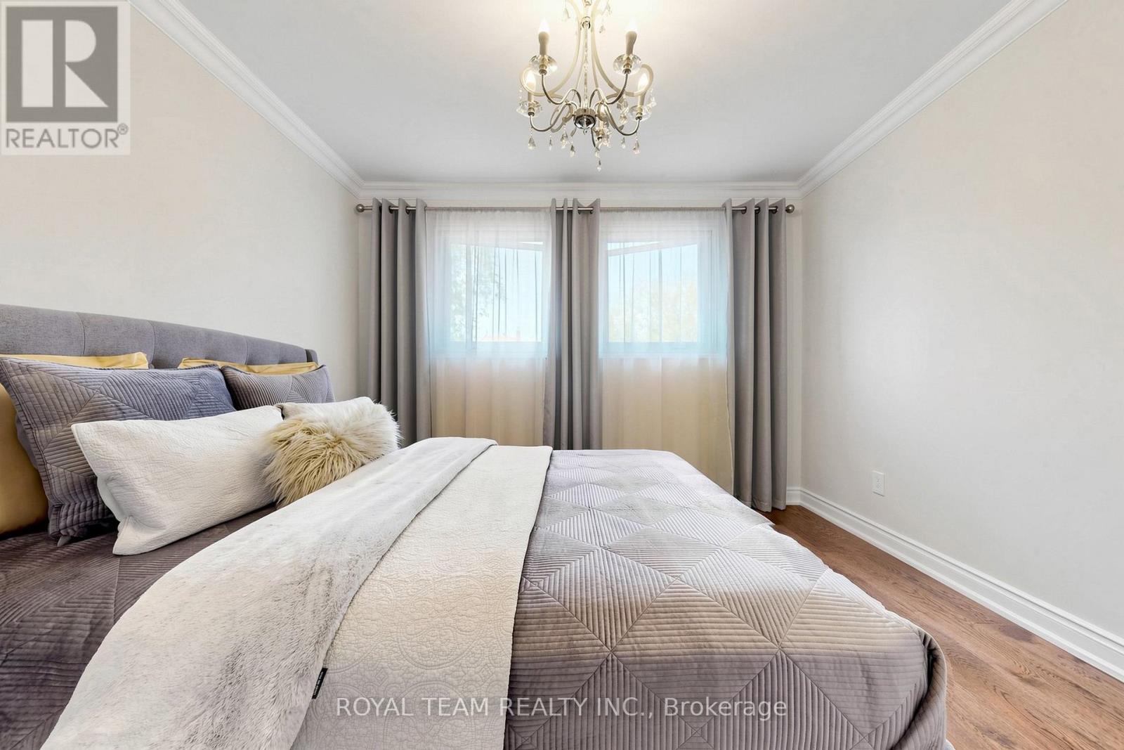 87 MCCALLUM DRIVE - 27