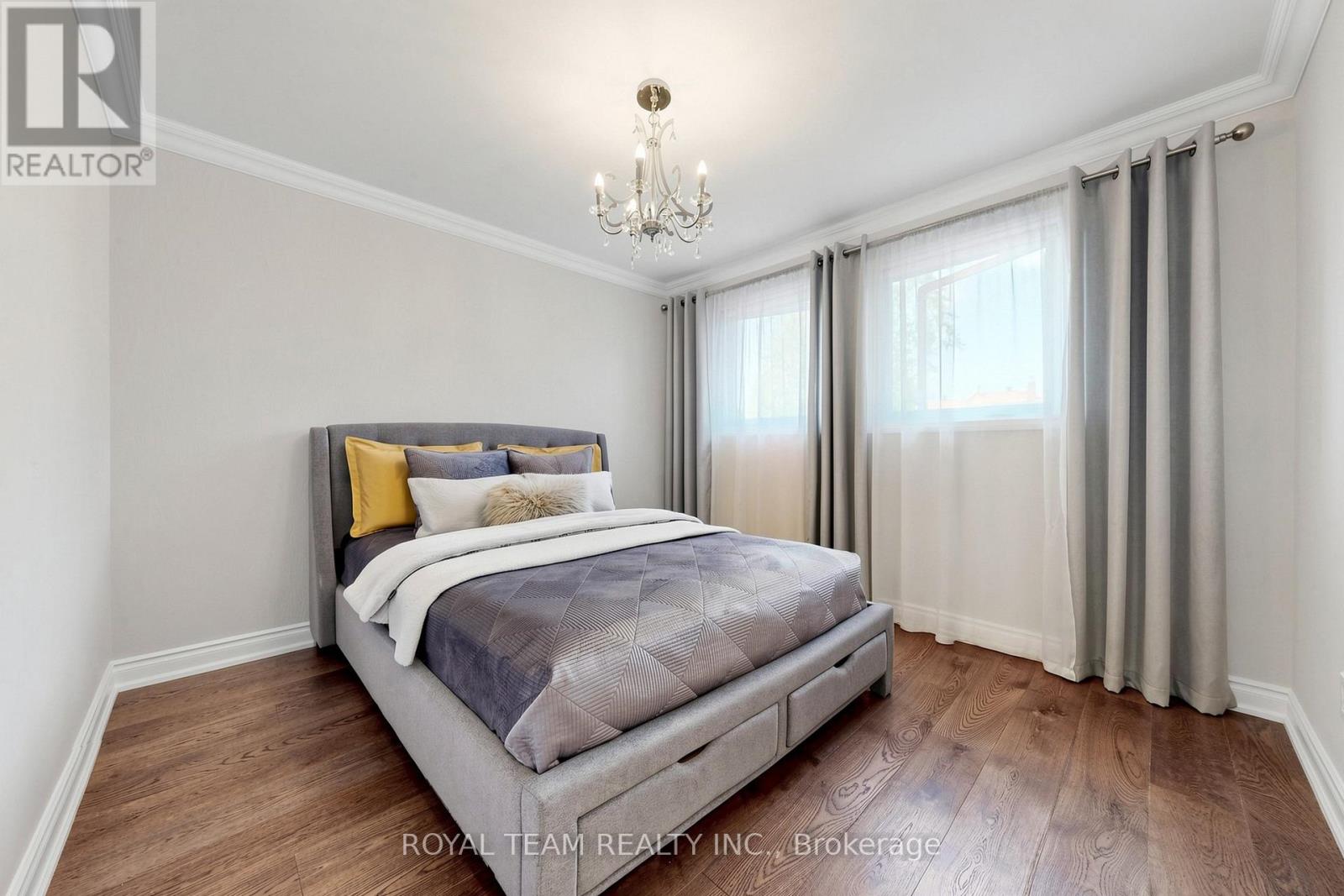 87 MCCALLUM DRIVE - 26