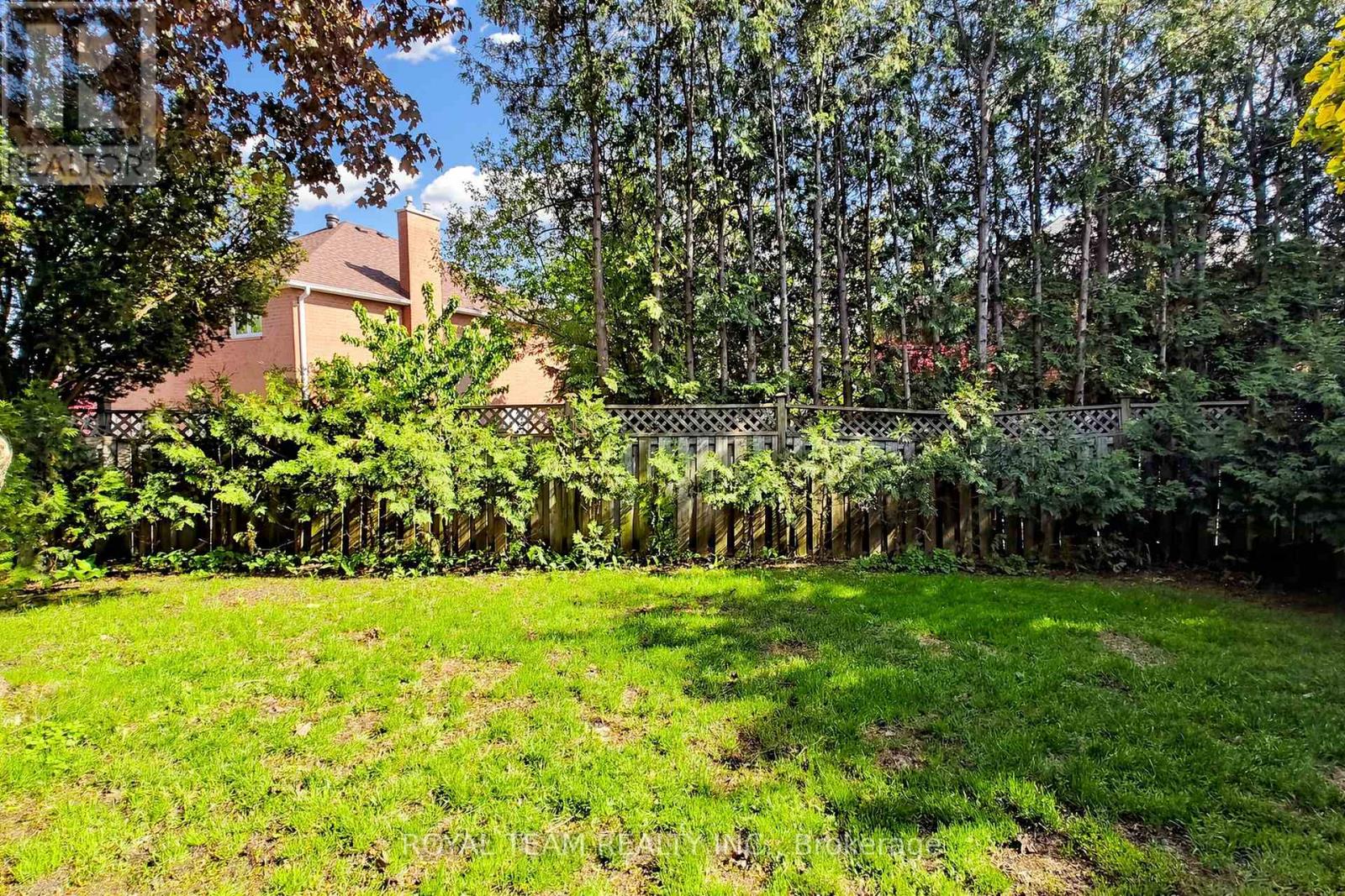 87 MCCALLUM DRIVE - 43