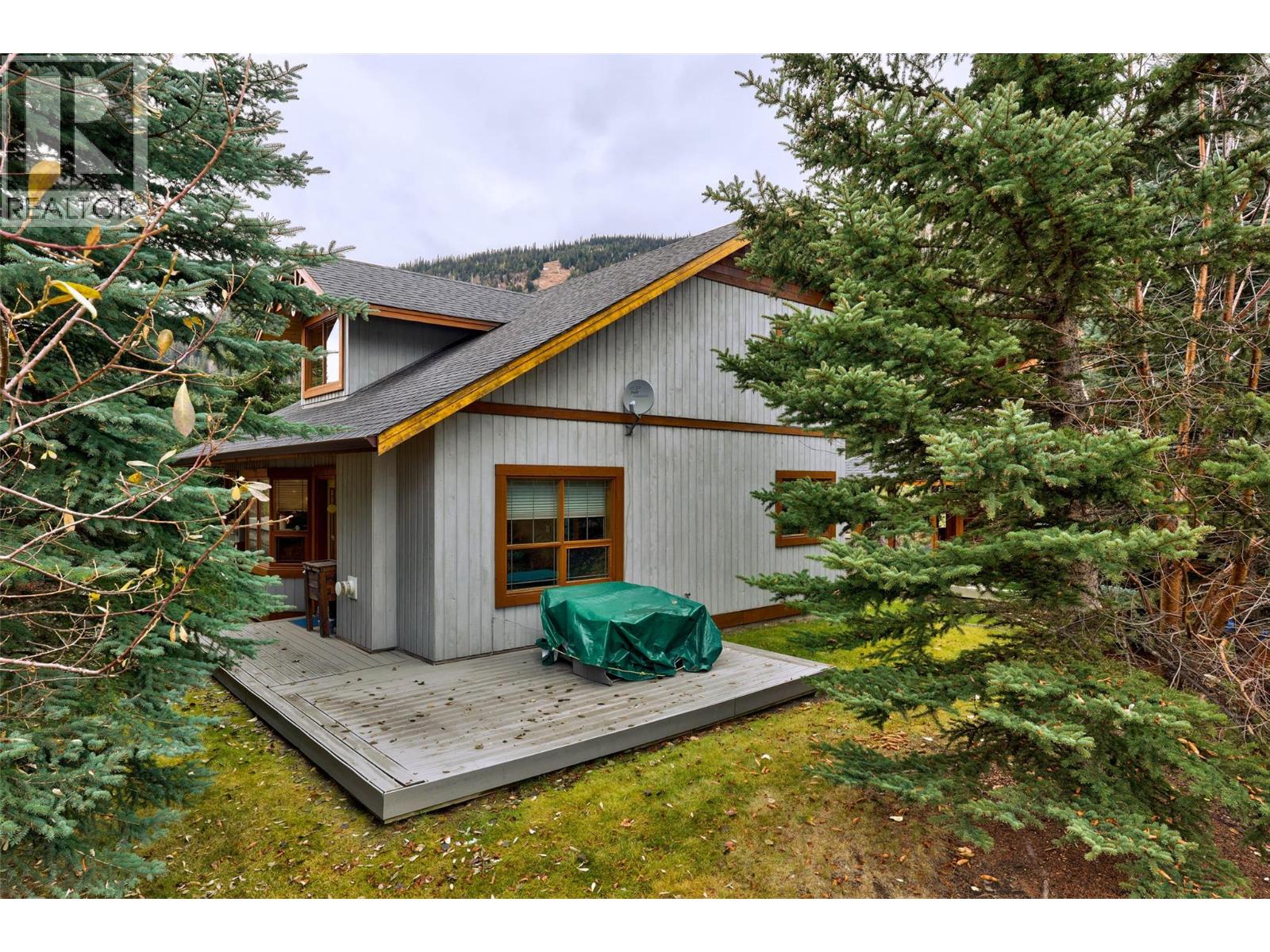 #13 2715 Fairways Drive - 36