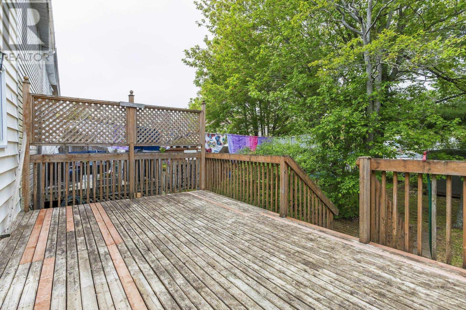 Property 24 of 29 of 111 Merrimac Drive