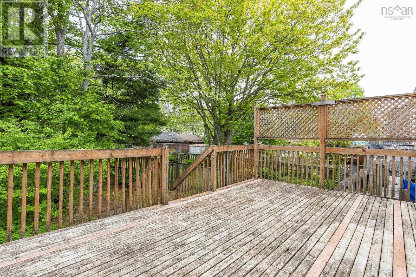 Property 25 of 29 of 111 Merrimac Drive