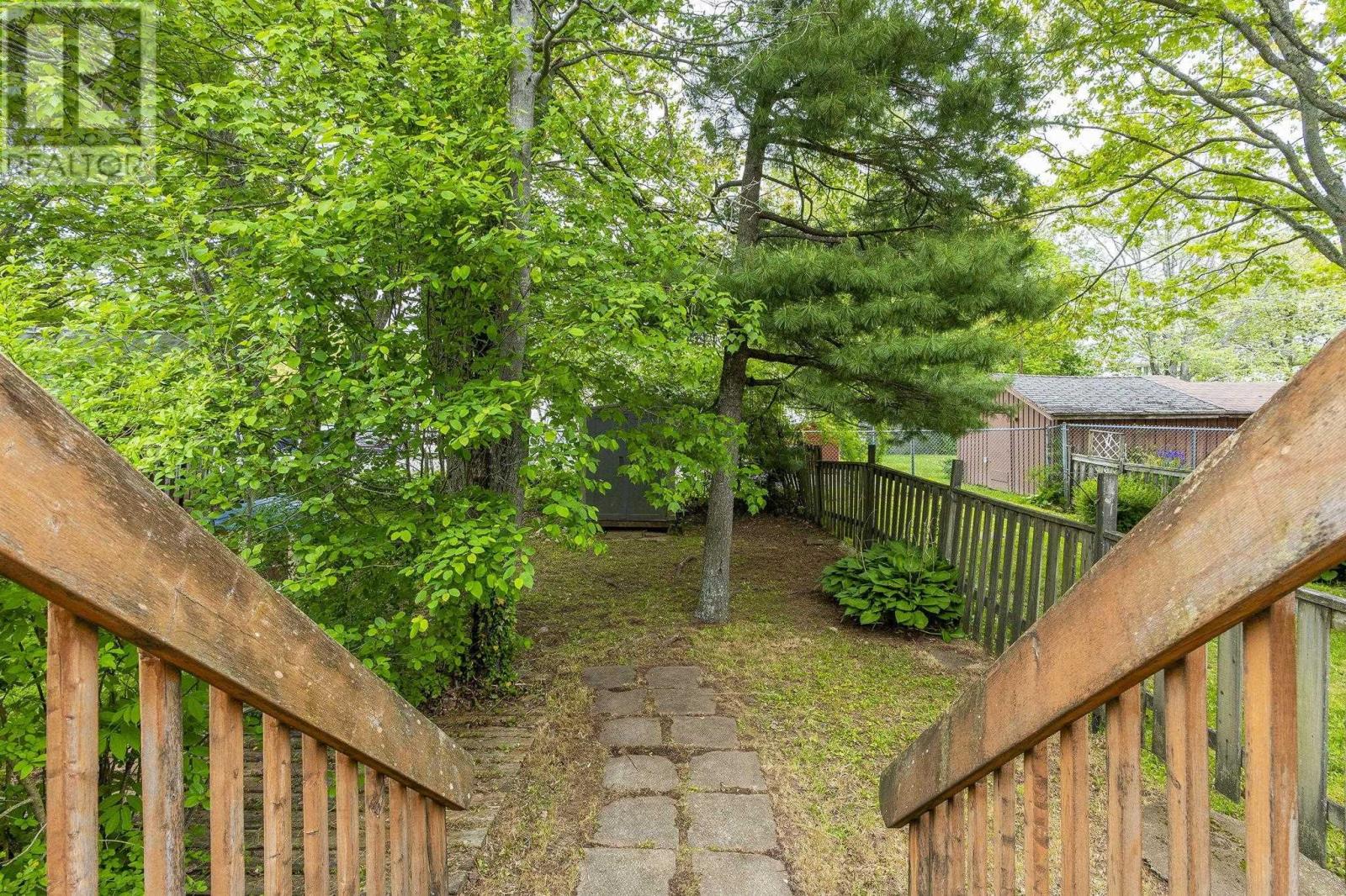 Property 26 of 29 of 111 Merrimac Drive