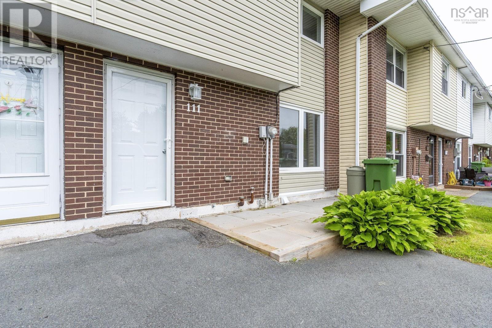 Property 29 of 29 of 111 Merrimac Drive